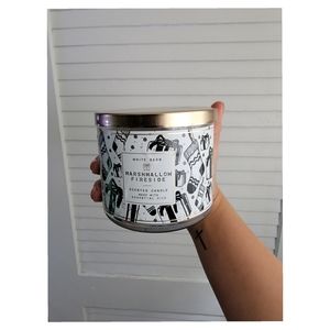 Bath and body works Marsmallow fireside candle